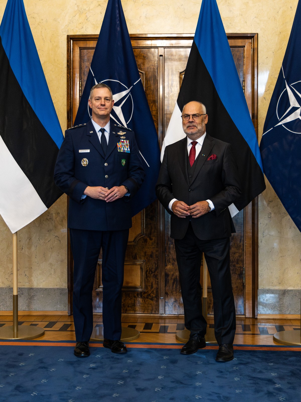 NATO Euroopa liitlasvägede ülem (SACEUR) USA kindral Alexus Grynkewich ja Eesti Vabariigi president Alar Karis